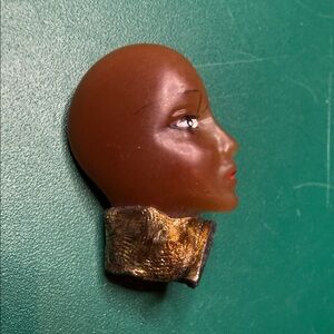 Brown Figurine Head with Gold Collar Brooch